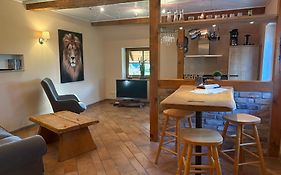 Super Cozy Holiday Apartment